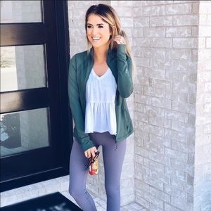 urban outfitters peplum tank